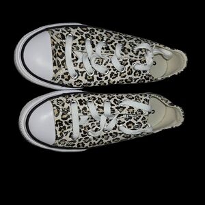Kids Converse All Star Cheetah print NWOT